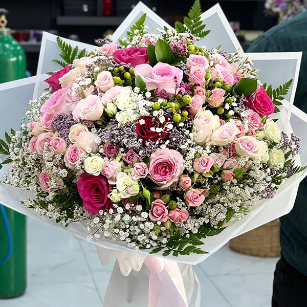 Mix Roses Bouquet 4